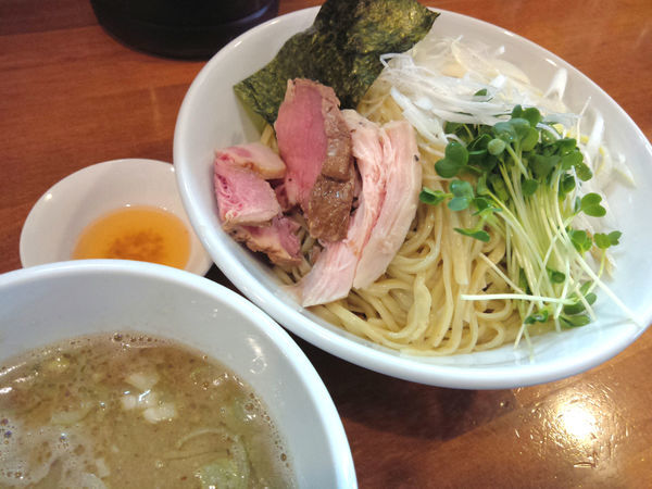 「正油つけ麺（煮干ver） ￥750・ネギ ￥100」@自家製麺ラーメンKの写真