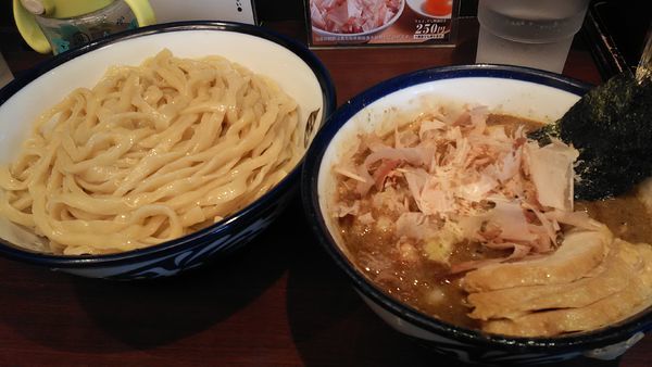 「つけ麺　+　チャーシュー」@つけめん 玉 本店の写真