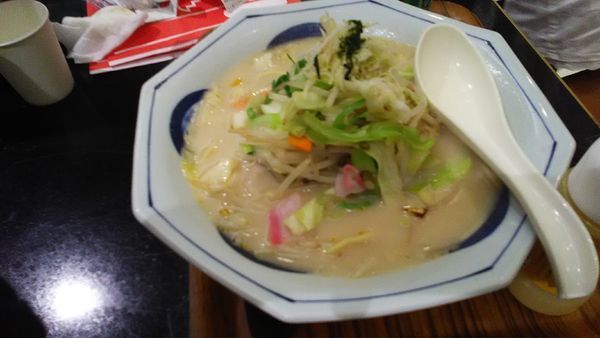 「プレミアムちゃんぽん」@リンガーハット YOKOHAMA PREMIUM 横浜西口店の写真