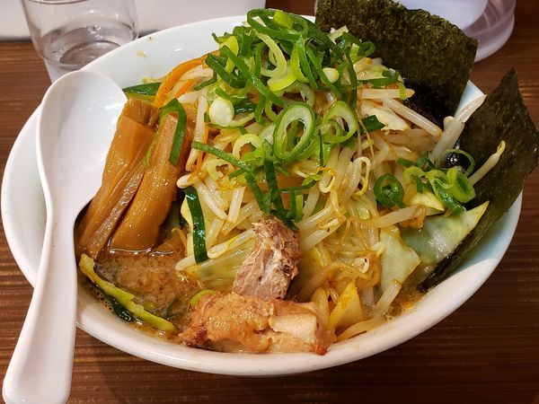 「野菜たっぷりジョニー」@環七ラーメン SEABURAジョニーの写真