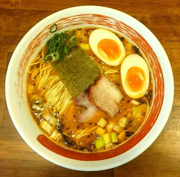 「辛味噌そば 味付玉子 味付き替え玉」@麺屋 悠の写真