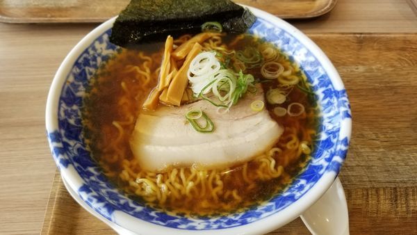 「煮干醤油ラーメン」@凌駕IDEA イオンモール松本店の写真