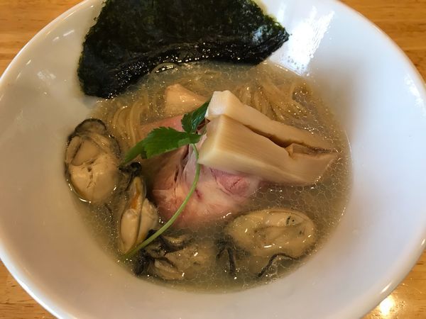 「牡蠣そば  850円」@寿製麺よしかわ 坂戸店の写真