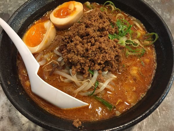 「特製担々麺：990円」@博多ちんちんの写真