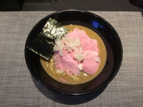 「肉中華そば（特濃） 醤油」@煮干乱舞の写真