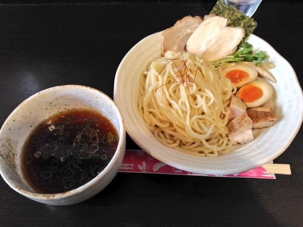 「きまぐれ限定 久米島赤鶏80％ 鶏醤油つけそば」@麺屋 シロサキの写真