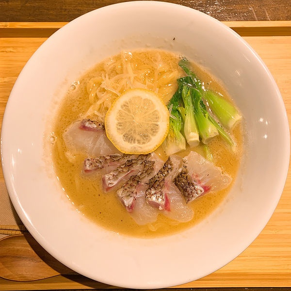 「ダブル真鯛らぁめん」@真鯛らぁめん まちかどの写真