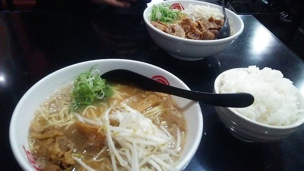 「徳島中華そば 720円＋ライス並 200円」@徳福 八幡店の写真