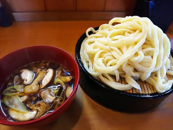 「きの子汁うどん」@手打ちうどん 粉家の写真