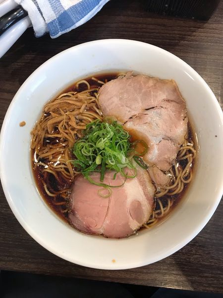 「醤油ラーメン 680円」@かしわぎの写真