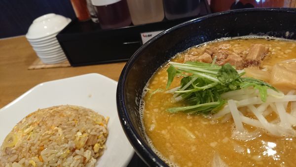 「鶏味噌」@とりの助 坂戸にっさい店の写真