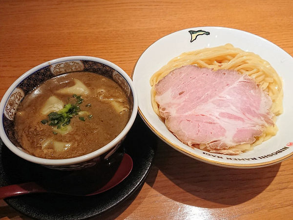 「濃厚煮干しつけめん（大盛）」@NIBOSHI TSUKEMEN 凪 新宿ゴールデン街店新館の写真