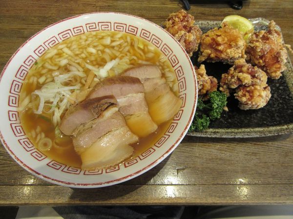 「蔵出し醤油すっきり（６４８円）＋唐揚げ５４０円」@喜多方食堂 麺や玄 佐倉分店の写真