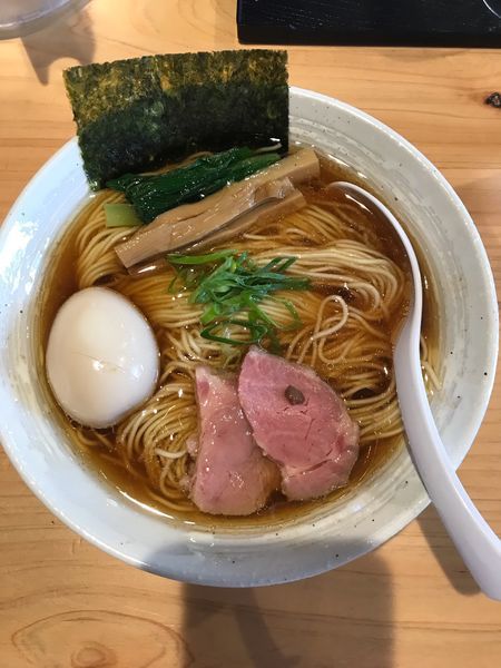 「味玉らぁ麺(醤油) 880円・中盛 50円」@麺屋 さくら井の写真