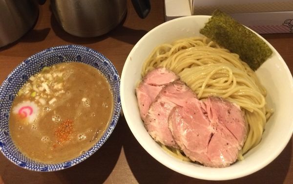 「つけ麺 大盛 チャーシュー」@俺の麺 春道の写真
