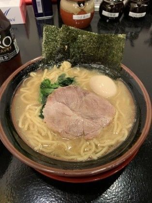 「ラーメン 大盛」@横浜家系らーめん 山崎家の写真