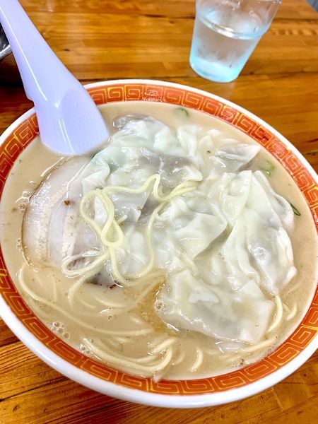「ワンタンメン」@一九ラーメン 大橋本店の写真