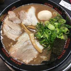 豚骨ラーメン