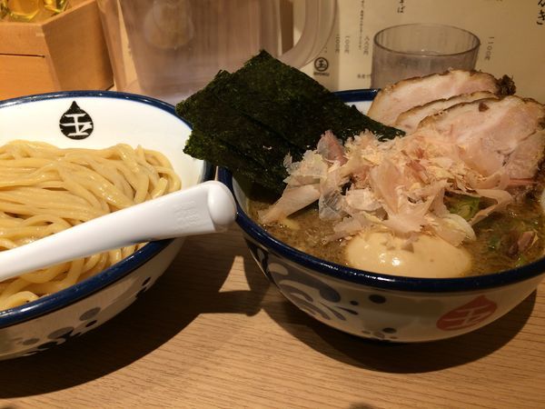 「特製つけ麺1100円」@つけめん玉 品達店の写真