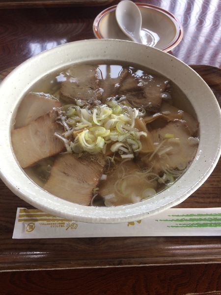 「やまじおチャーシュー麺」@奥裏磐梯らぁめんやの写真