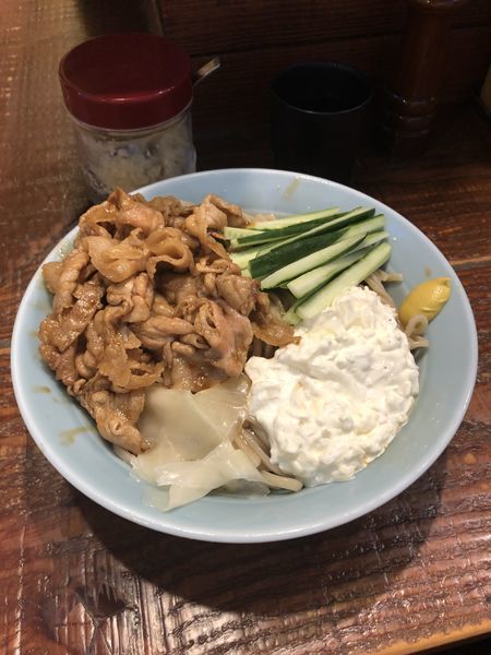 「すごい冷やし中華」@立川マシマシの写真