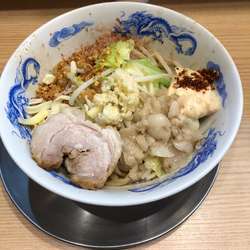 まぜそば(並)680円