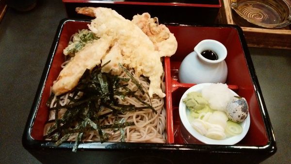「箱天 大盛¥1250-」@三好屋の写真