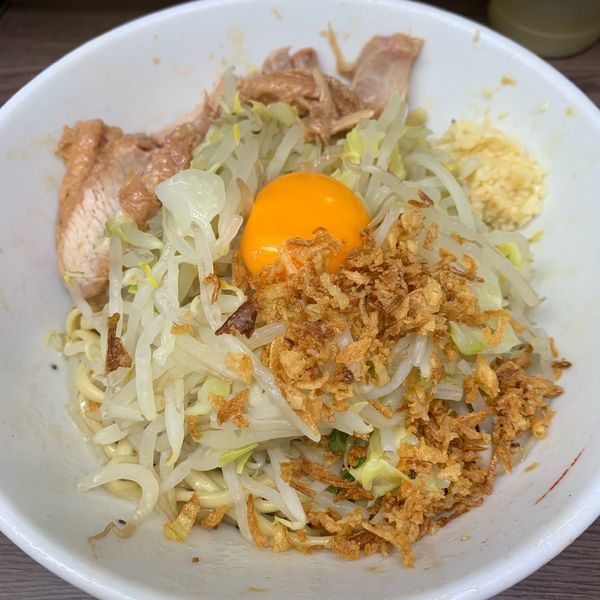 「汁なし 少なめニンニク」@ラーメン二郎 横浜関内店の写真