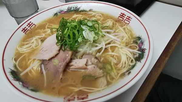 「中華そば」@中華そば めじろ 本店の写真