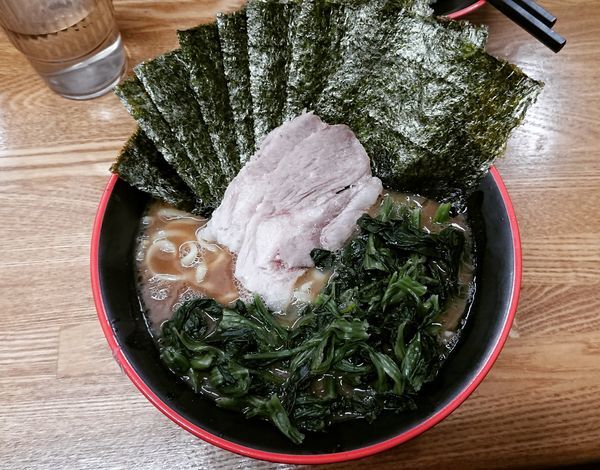 「のり ほうれん草ラーメン 850円」@麺家 紫極の写真