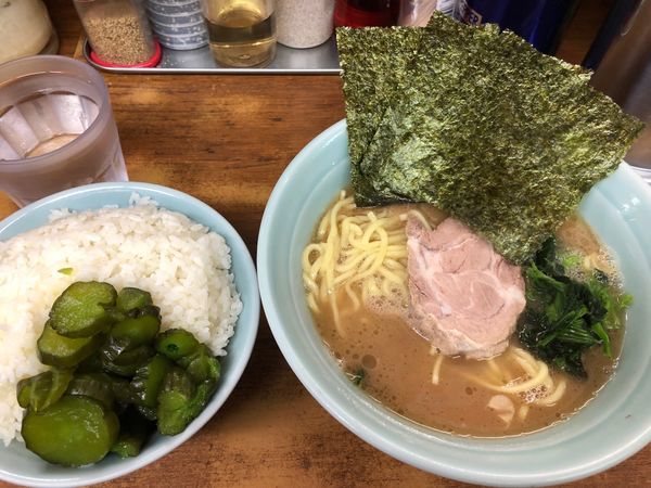 「ラーメン 650円」@横浜ラーメン 武蔵家 船橋店の写真