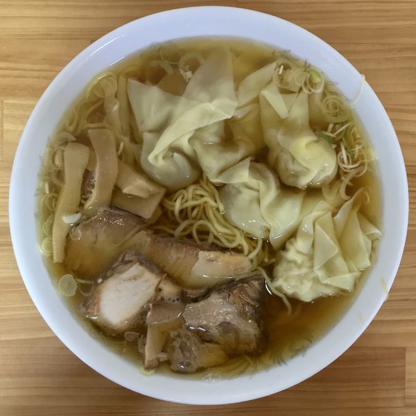 「まのけ【ワンタンメン】普通盛 ¥900円」@支那そば へいきちの写真