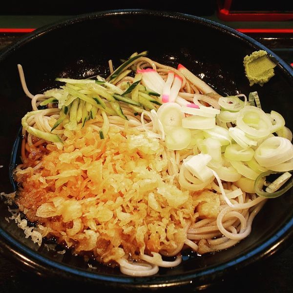 「冷やしたぬきそば」@小諸そば 朝霞台店の写真
