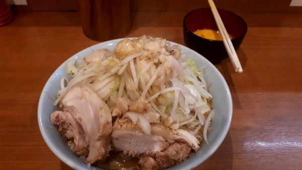 「小ラーメン　野菜マシ　アブラ　カラメ　+生卵」@ラーメンBoo Boo太郎。の写真