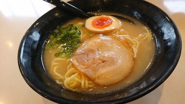「博多豚骨ラーメン」@はま寿司 三鷹北野店の写真