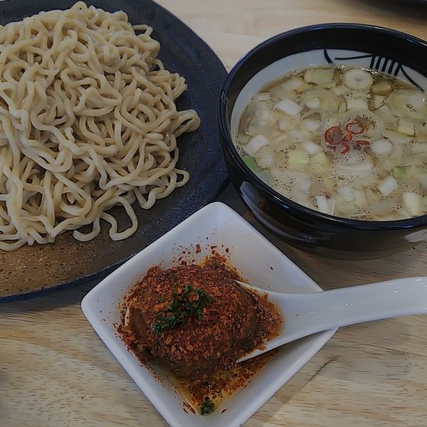 「特製つけそば＋カレー玉（激辛ver.）」@中華そば専門 とんちぼの写真