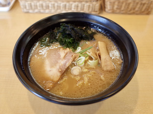 「醤油とんこつらーめん 並…600円」@麺家 中村桜の写真