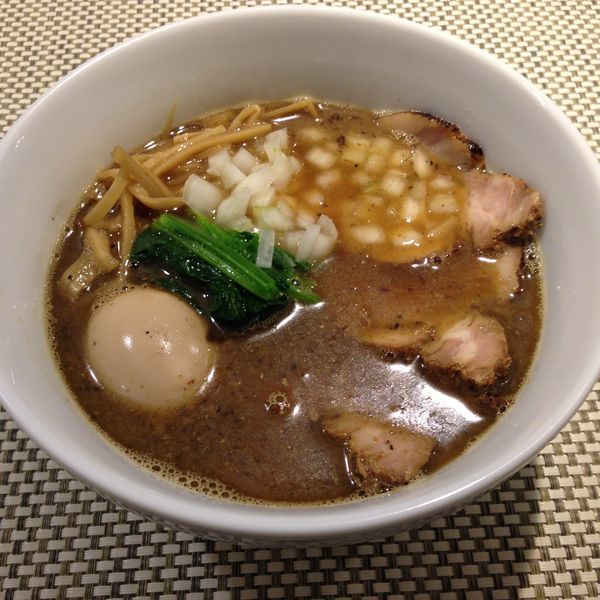 「スペシャル焦がし煮干らぁめん」@らぁめんや やしげるの写真