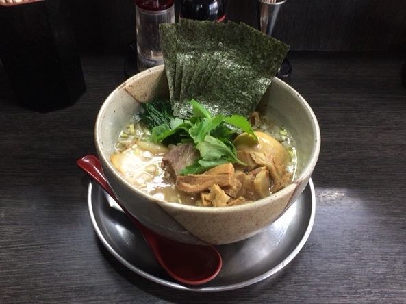 「番全部のせ（細） ゆず 塩」@麺屋 番の写真