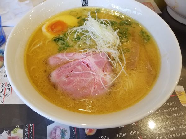 「たくみラーメン　大盛」@麺屋たくみ 駅前店の写真