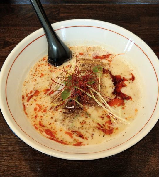 「旨塩坦々麺 税込¥980」@丸鶏ラーメン 甚八の写真