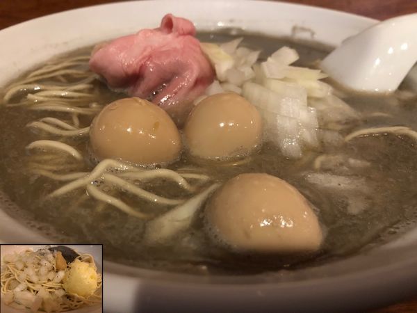 「煮干蕎麦 金目鯛合わせ＋うずら＋蒜山ジャージーバターのニボ玉」@麺処 にぼし香 横浜店の写真