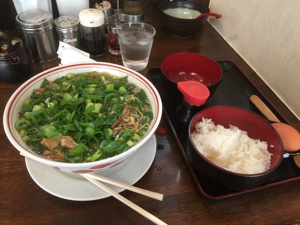 「中華ネギまし大盛り卵かけご飯小」@麺や 太華の写真
