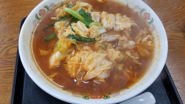 「限定　辛玉ラーメン」@餃子の王将 松本島内店の写真