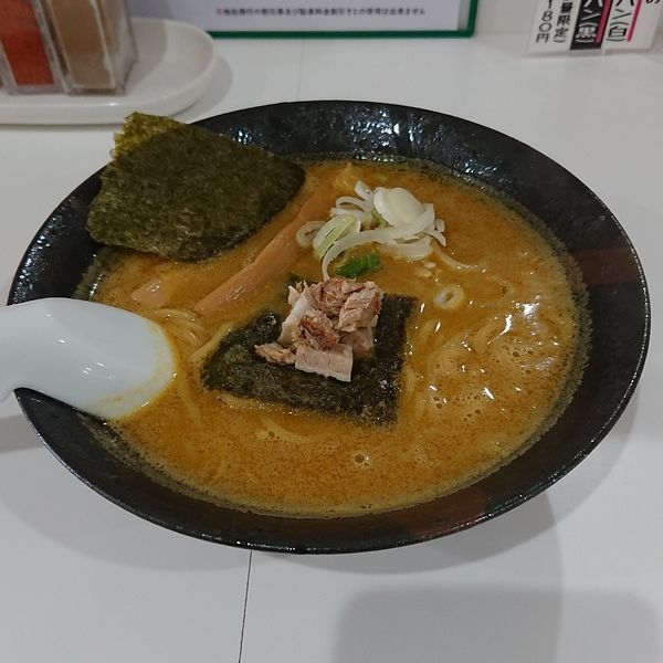 「かまくらカレーラーメン  @500円」@やさしい、とんこつ 麺 かまくらの写真