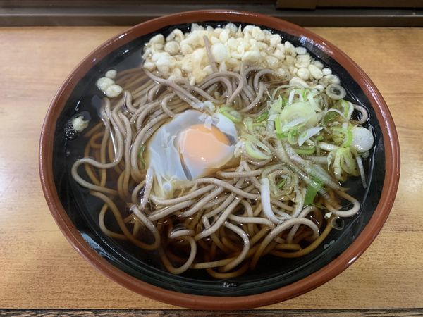 「月見そば 450円」@さぬき屋の写真