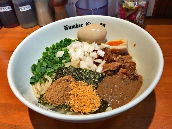 「油そば＋味玉」@麺Dining Number Nine 09の写真