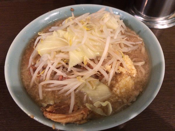 「小ブタ(ニンニク)830円」@ラーメン二郎 JR西口蒲田店の写真
