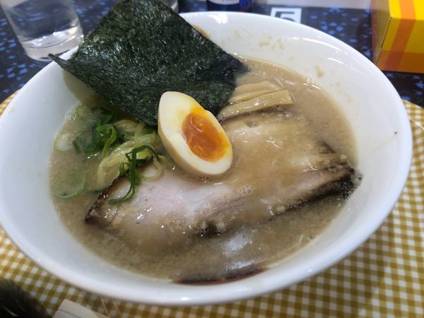 「醤油豚骨ノーマル」@光麺 池袋本店の写真