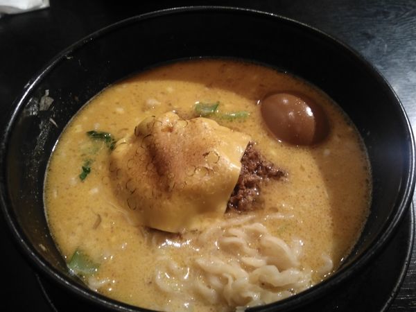 「焼きチーズカレー担々麺〜おこげ添え¥880+味玉（サービス）」@ユタの店の写真